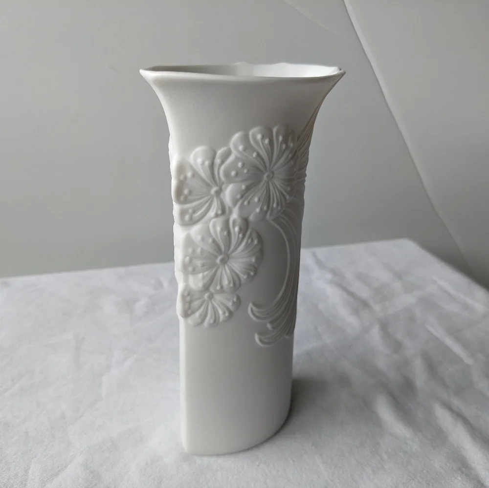 Vintage Kaiser Germany M Frey Design Embossed Floral White Porcelain Vase